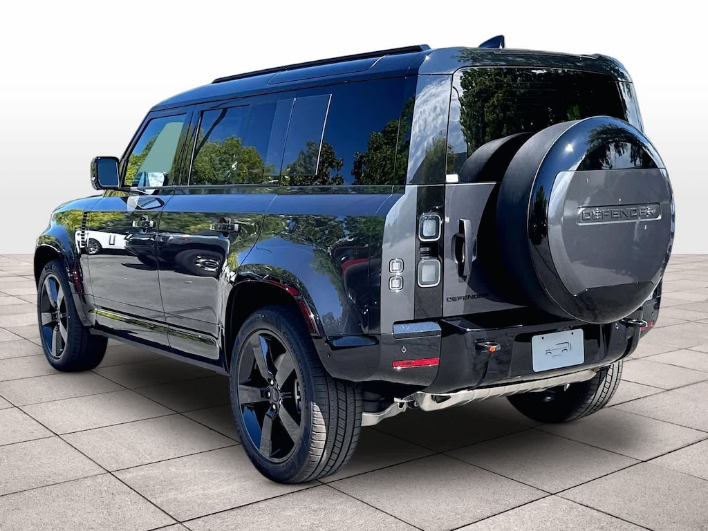 New 2026 Land Rover Defender 110 X-Dynamic SE SUV