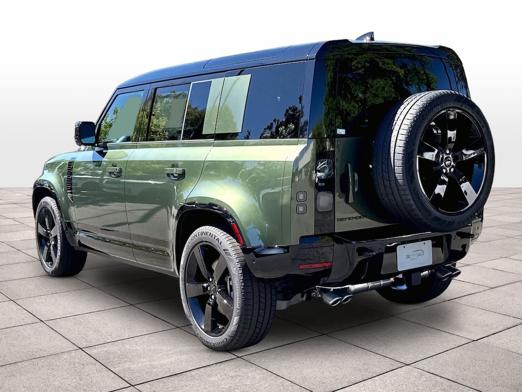 New 2026 Land Rover Defender 110 X-Dynamic SE SUV
