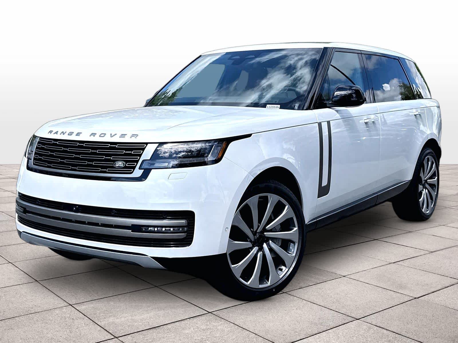 2026 Land Rover Range Rover 4.4 SE LWB 7's photo