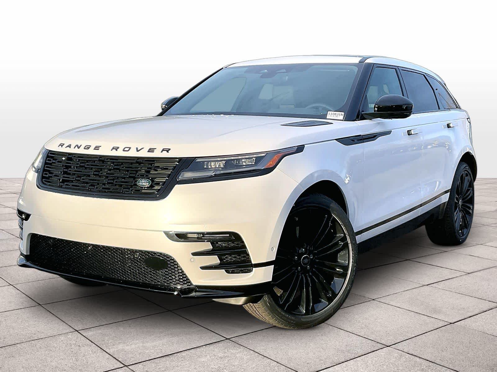 2026 Land Rover Range Rover Velar Dynamic SE
