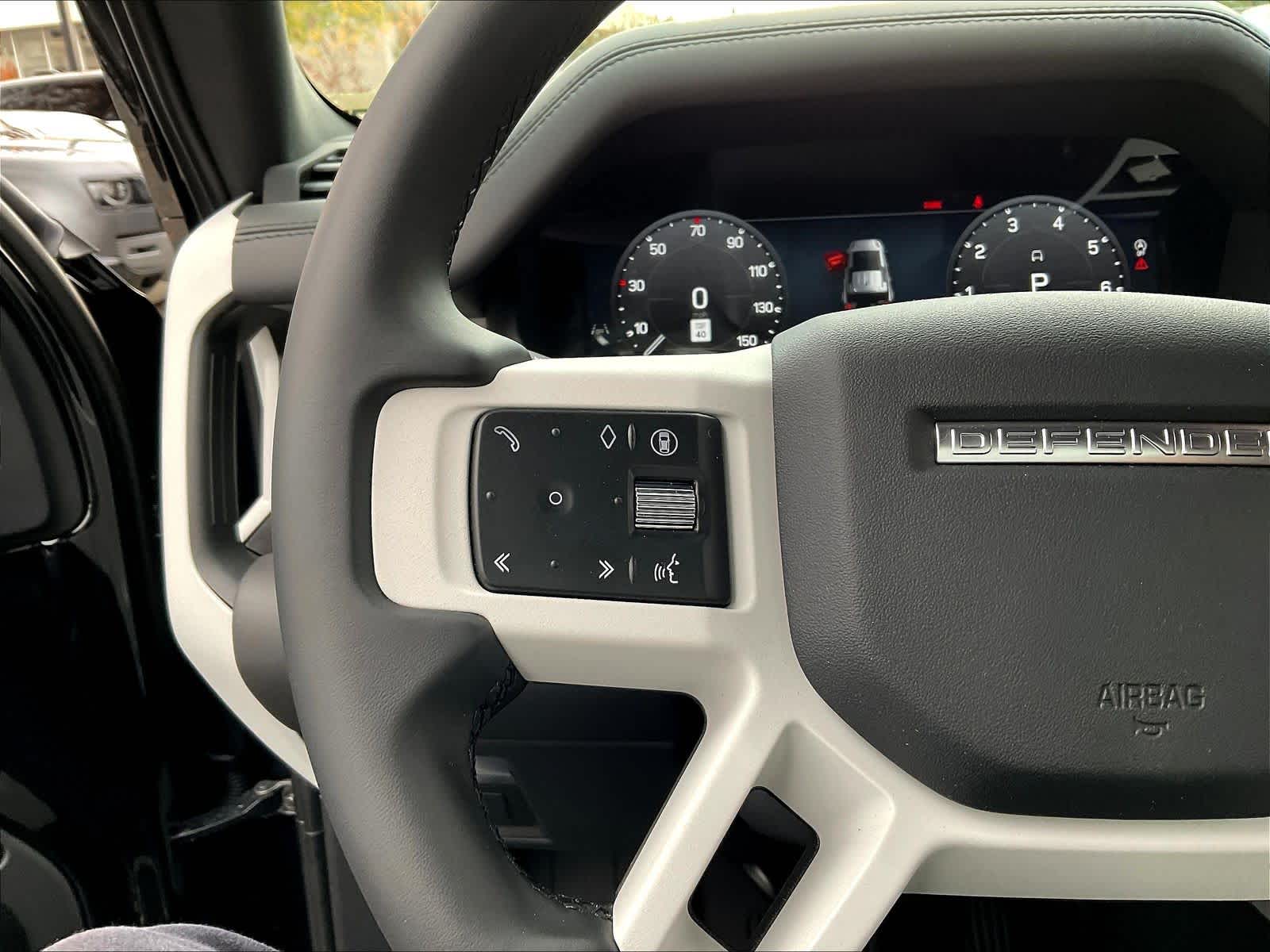 2026 Land Rover Defender S - Photo 17