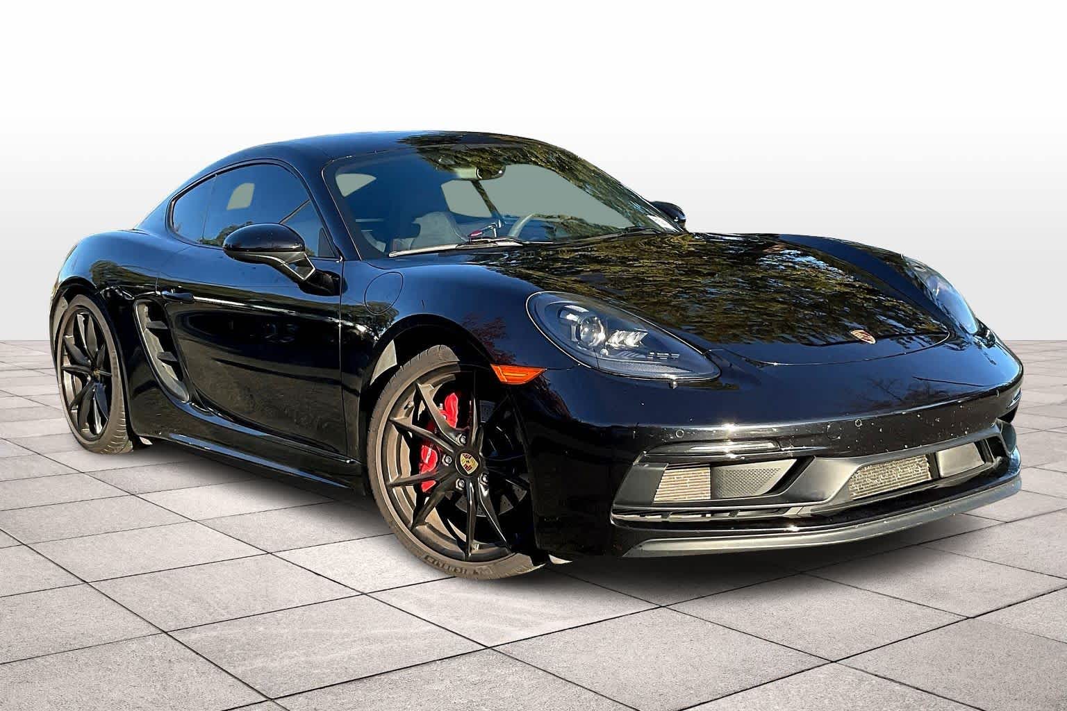 2019 Porsche Cayman GTS photo 2