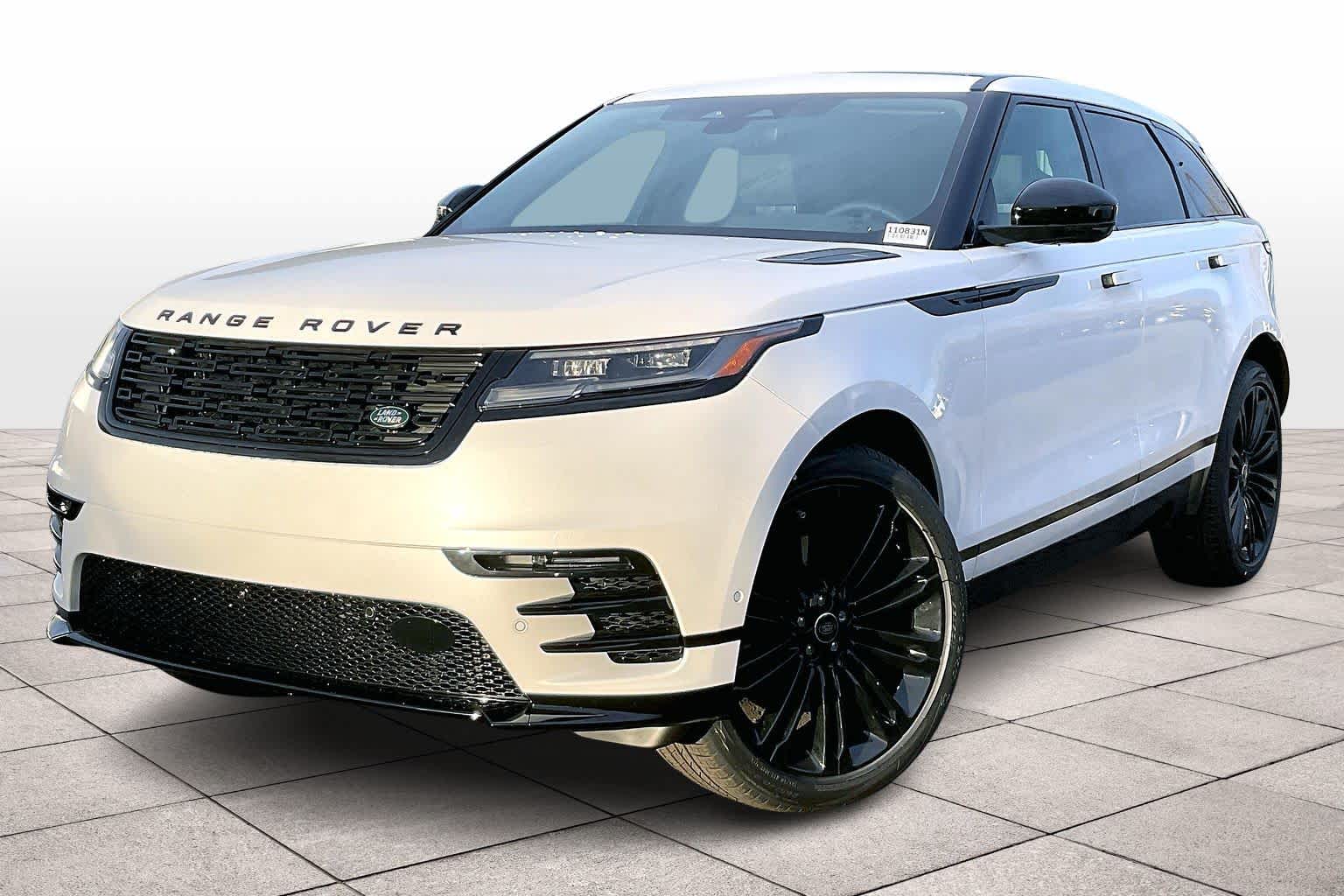 2026 Land Rover Range Rover Velar Dynamic SE's photo