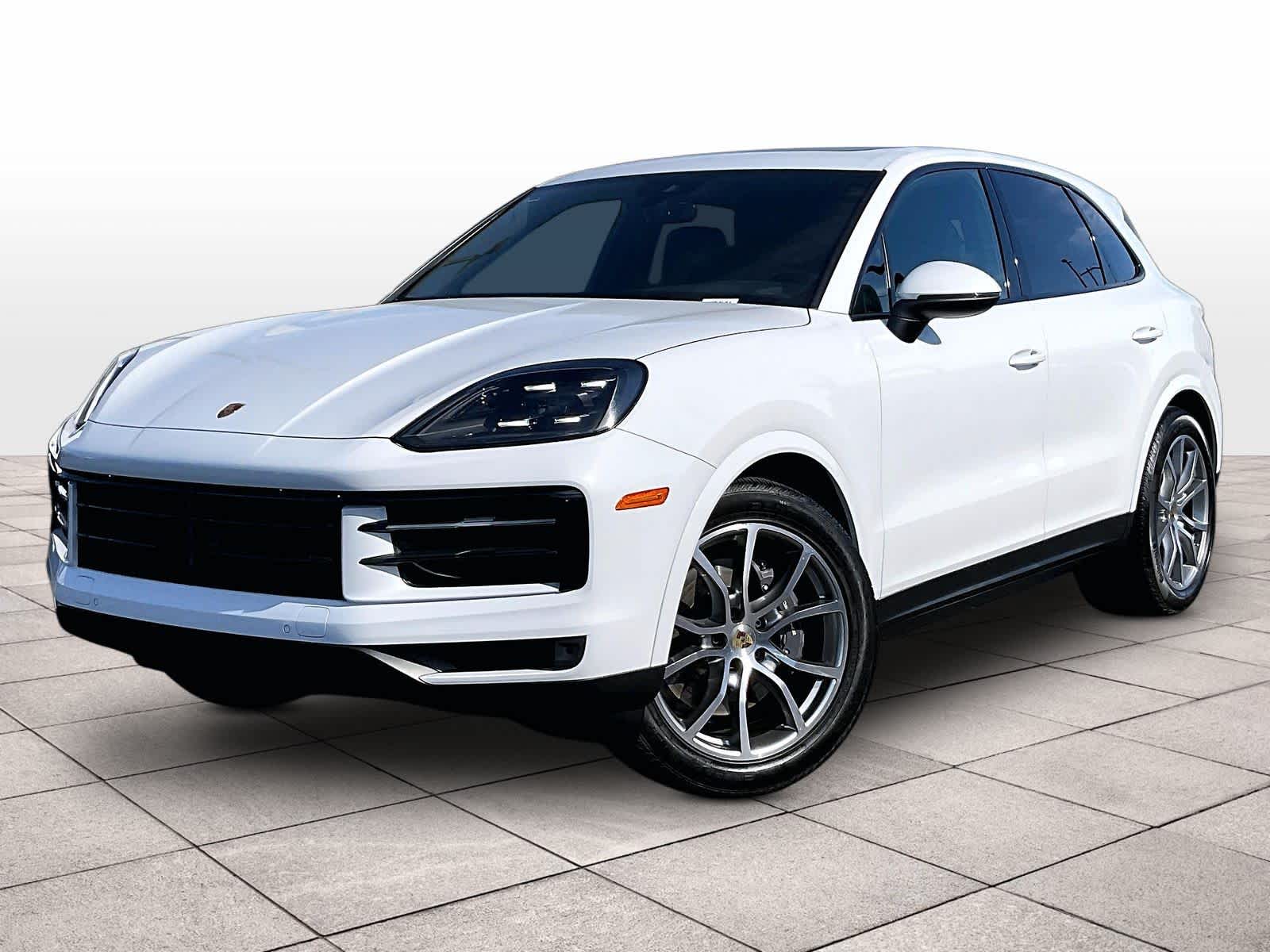 2024 Porsche Cayenne photo 1