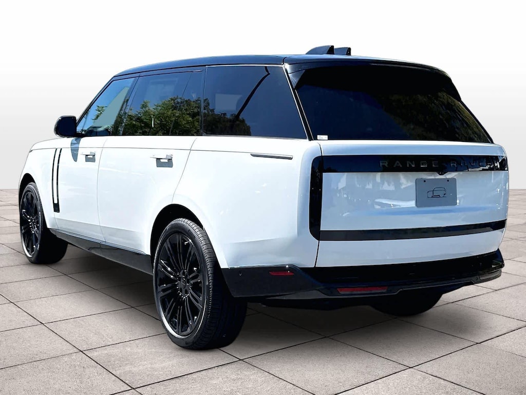 New 2026 Land Rover Range Rover SE 7 Seats SUV