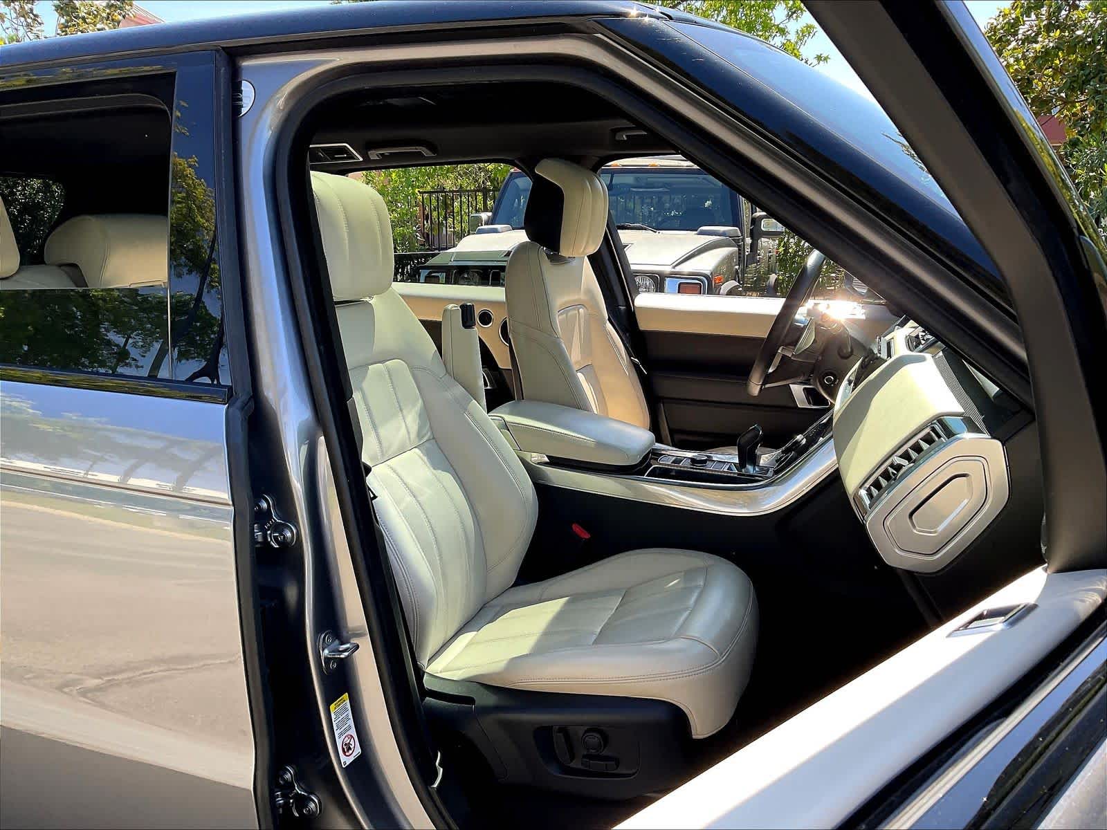 2022 Land Rover Range Rover Sport HSE Silver Edition photo 3