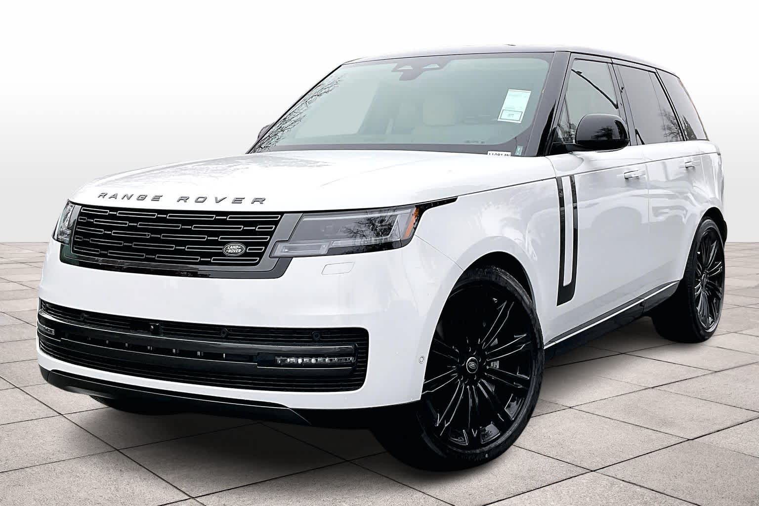 2025 Land Rover Range Rover SE's photo