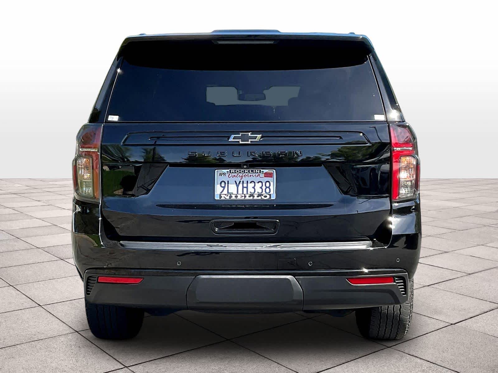 2024 Chevrolet Suburban Z71 photo 4