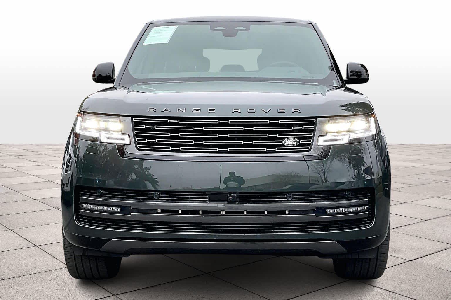 2025 Land Rover Range Rover Autobiography photo 3