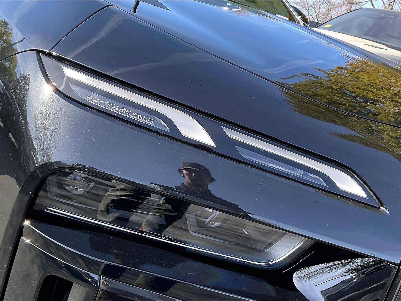 2025 BMW 750e xDrive 750e xDrive photo 5