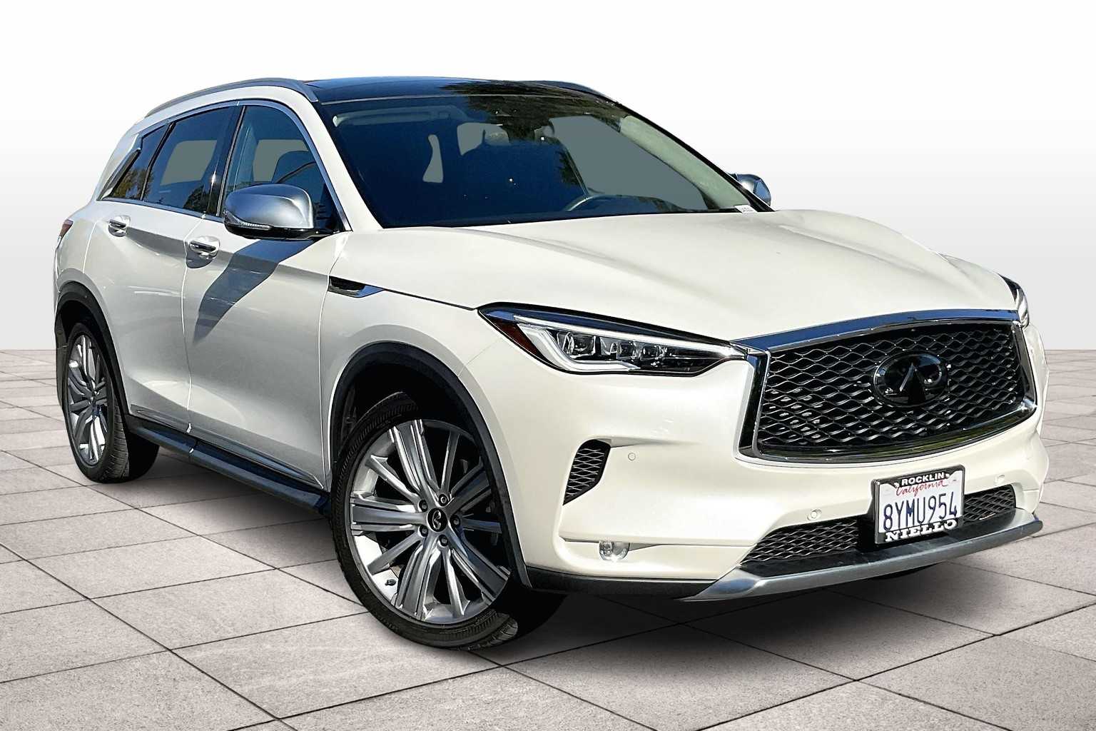 2021 Infiniti QX50 Sensory AWD photo 2