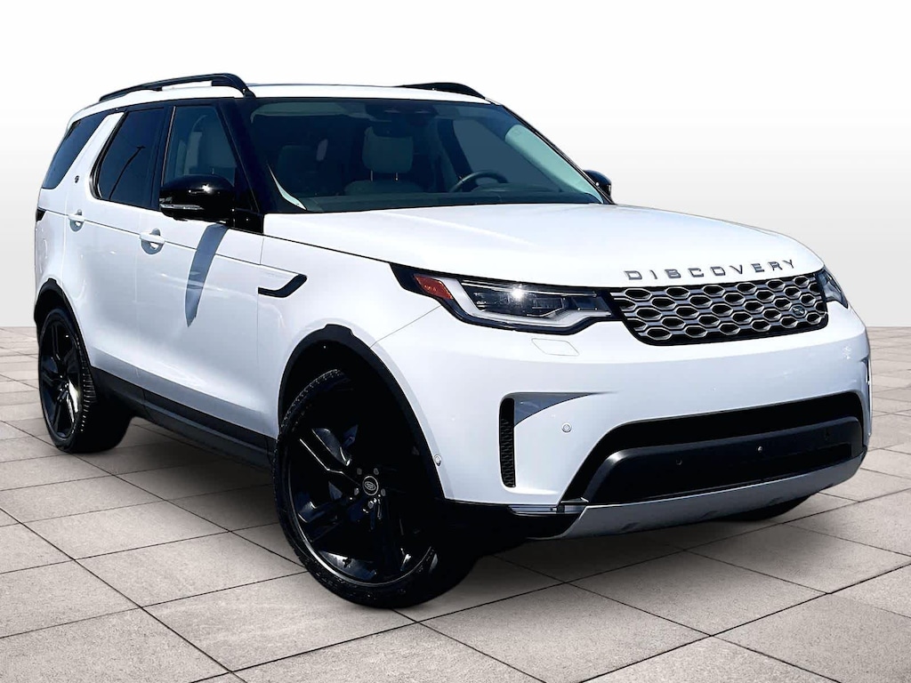 Used 2025 Land Rover Discovery S P300
