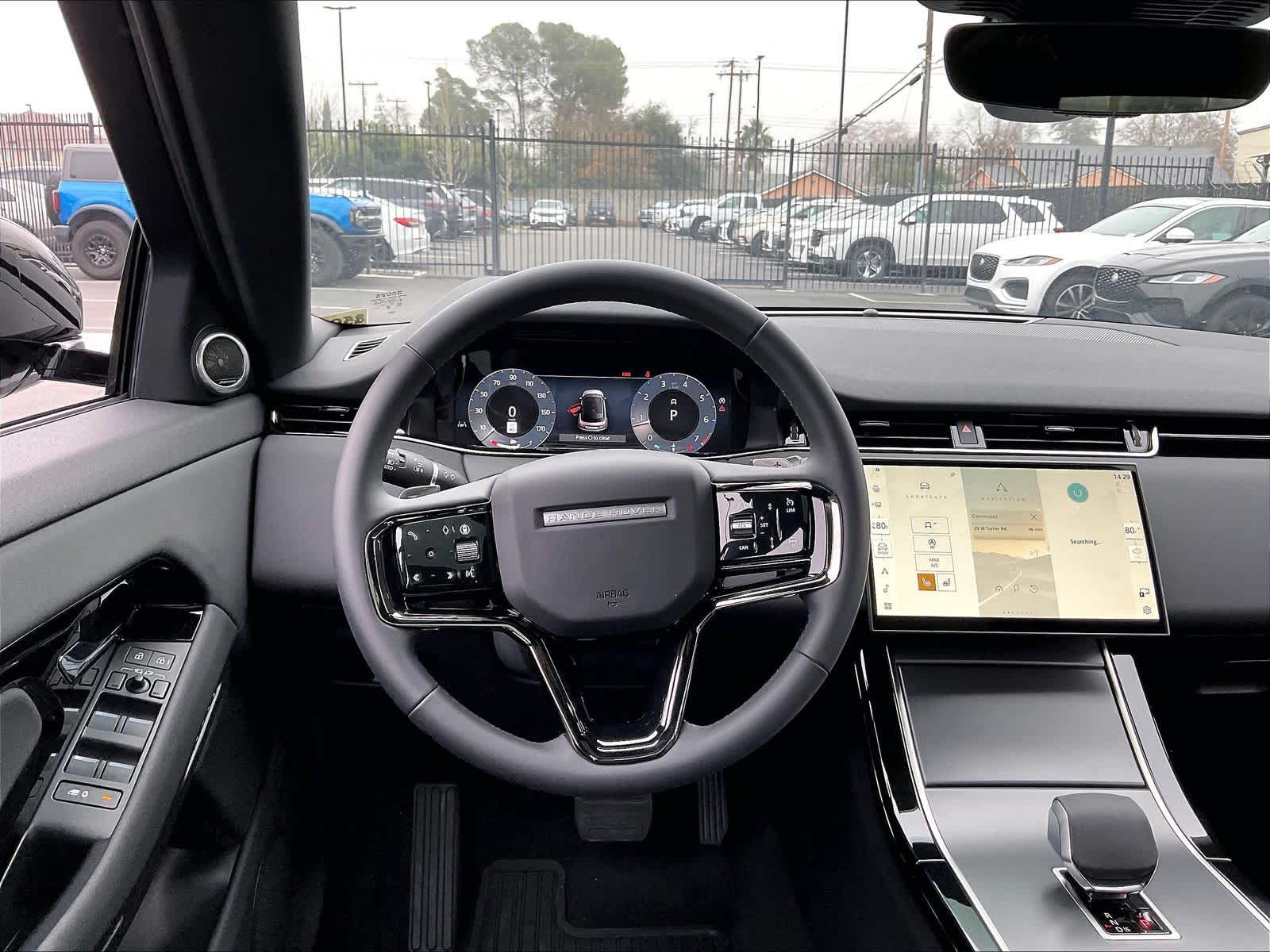 2026 Land Rover Range Rover Evoque Core S photo 5