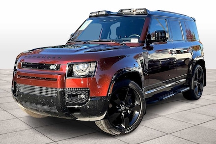 2025 Land Rover Defender Sedona Red Edition 110 P400
