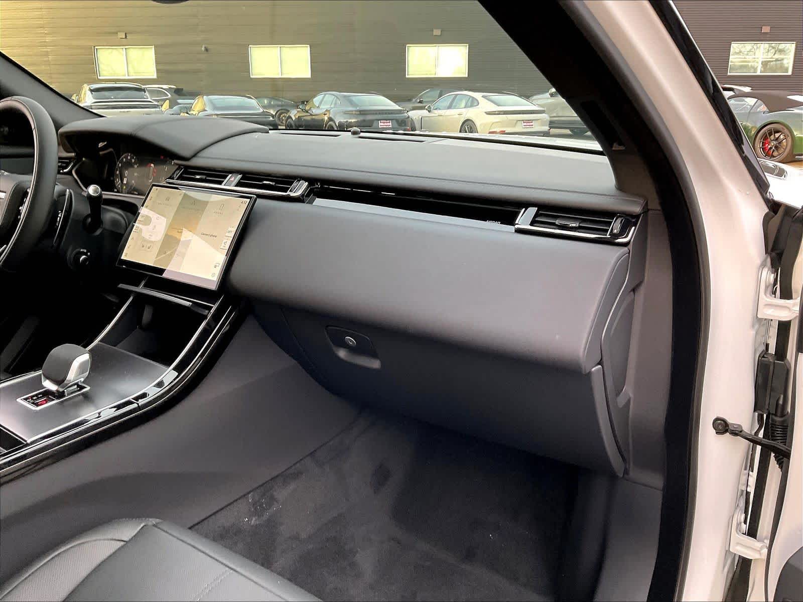 2026 Land Rover Range Rover Velar Dynamic SE - Photo 28