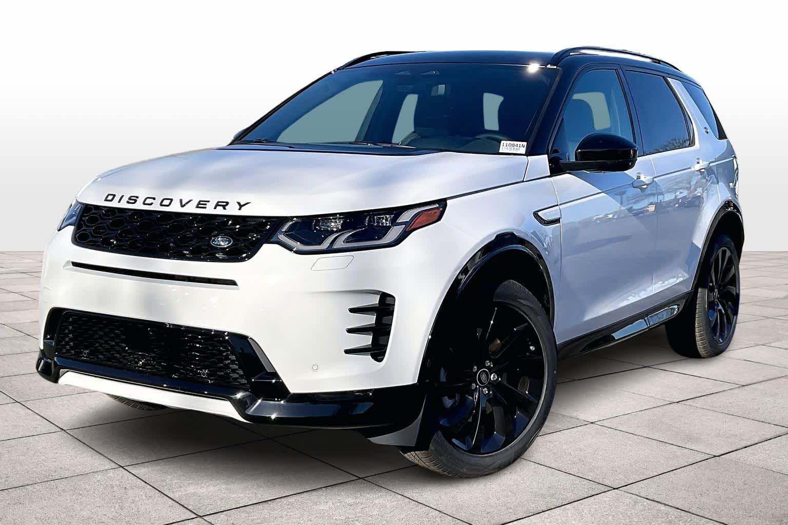2025 Land Rover Discovery Sport Dynamic SE's photo