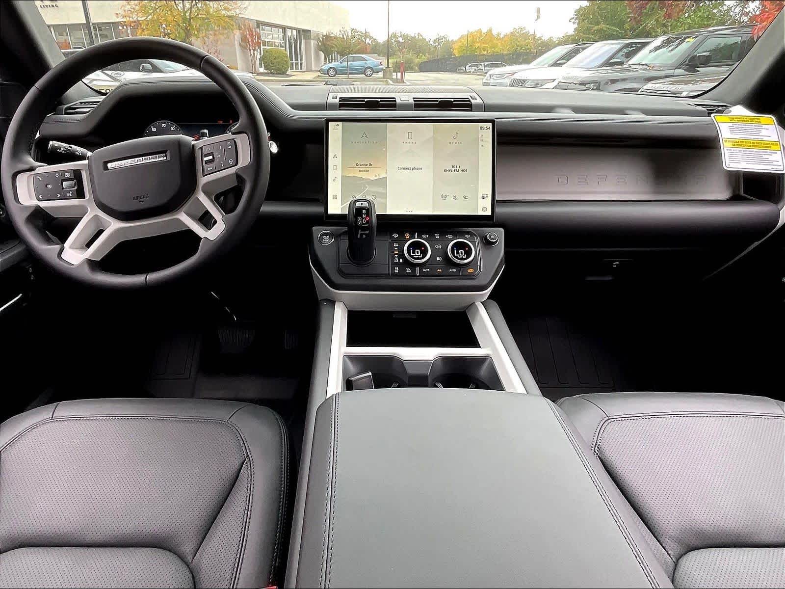 2026 Land Rover Defender S - Photo 7