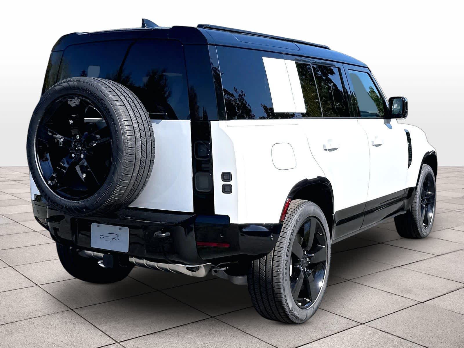 New 2026 Land Rover Defender 110 X-Dynamic SE SUV