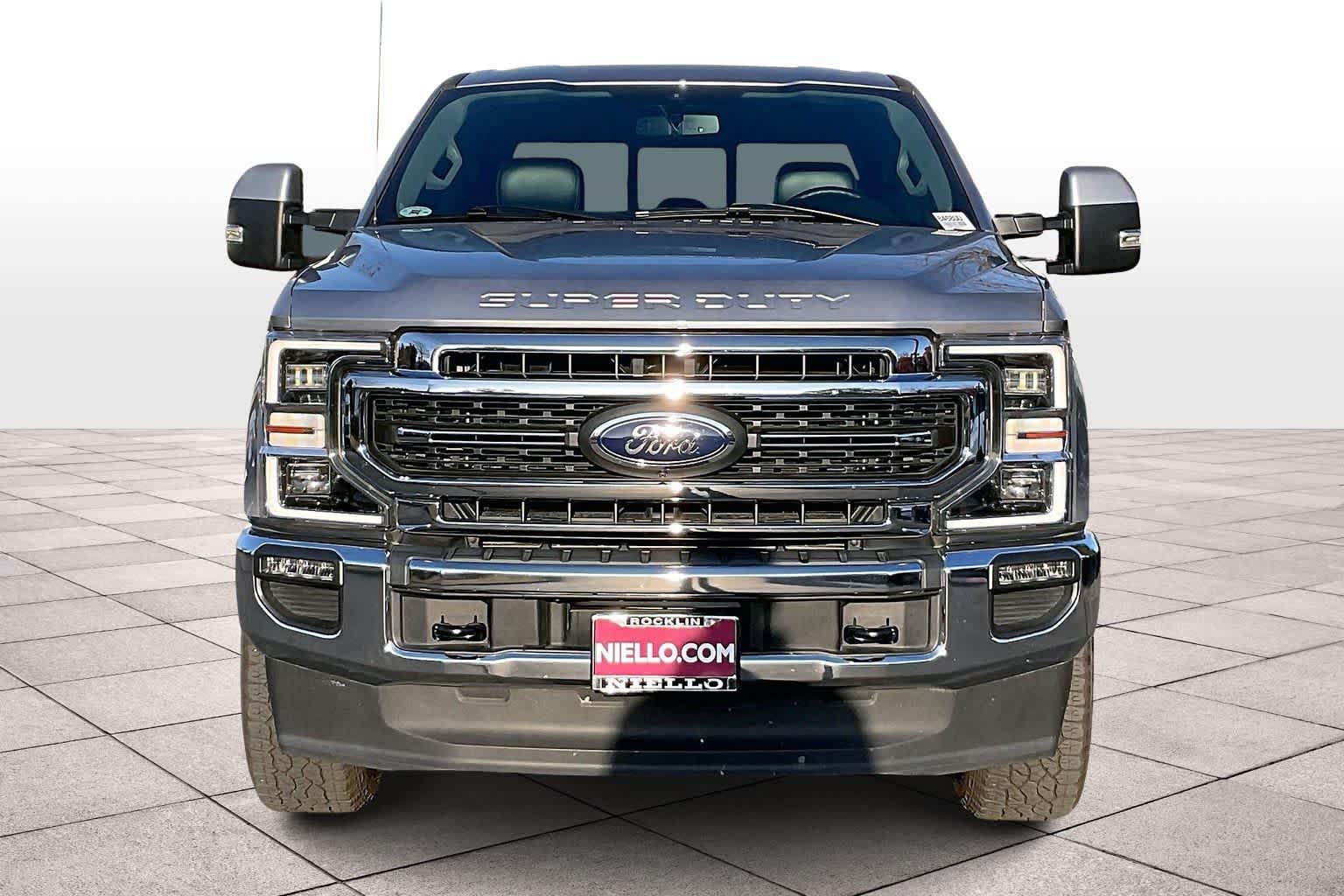 2020 Ford F-250 Lariat photo 2