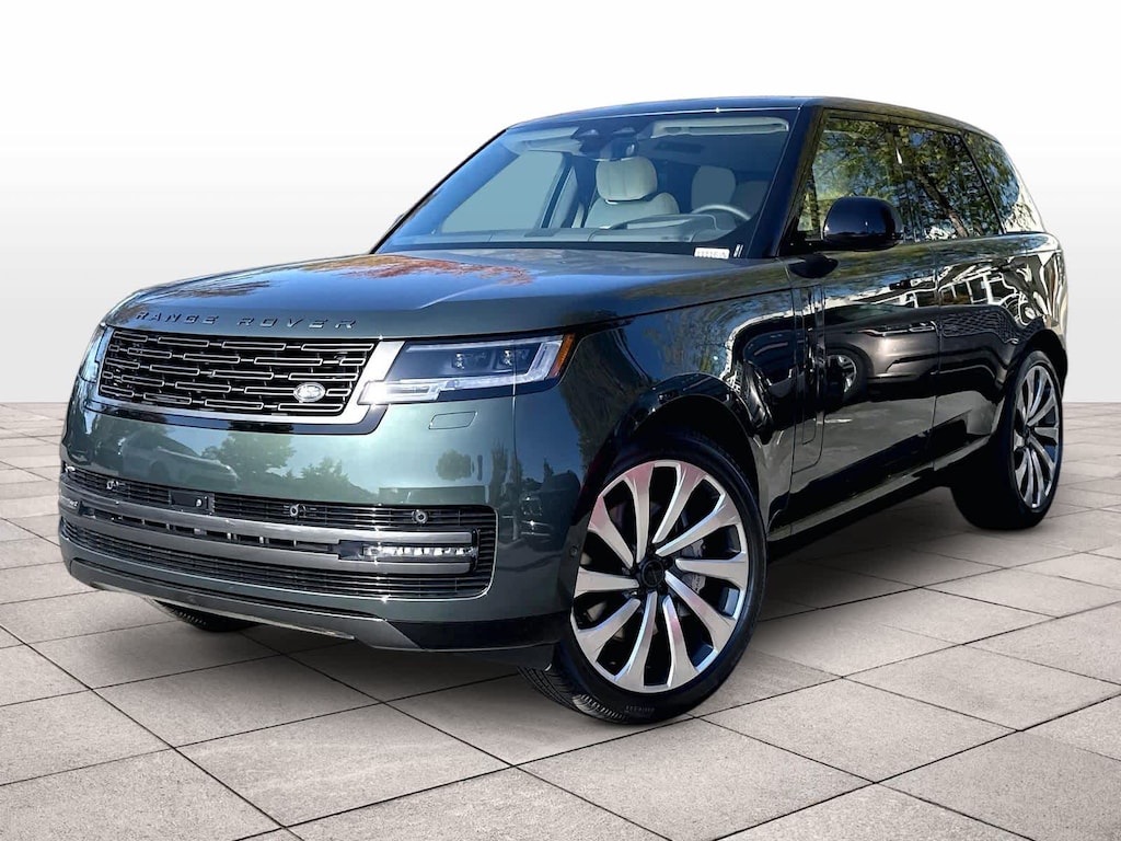 New 2026 Land Rover Range Rover SE SUV