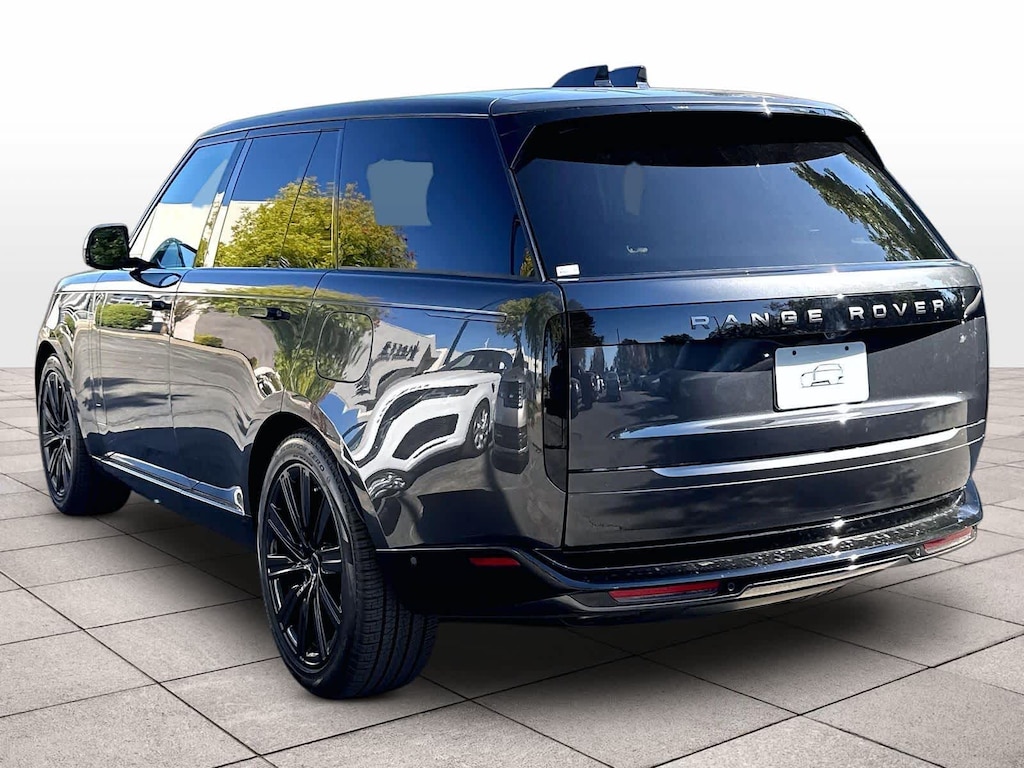 New 2026 Land Rover Range Rover SE Phev SUV