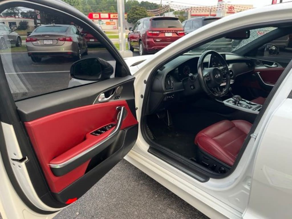 Used 2021 Kia Stinger GT2 Sedan