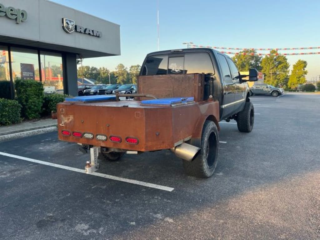Used 2011 Ford F-350 Lariat Truck Crew Cab
