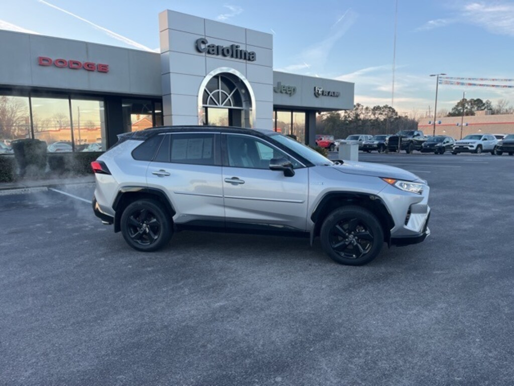 Used 2020 Toyota RAV4 Hybrid XSE SUV