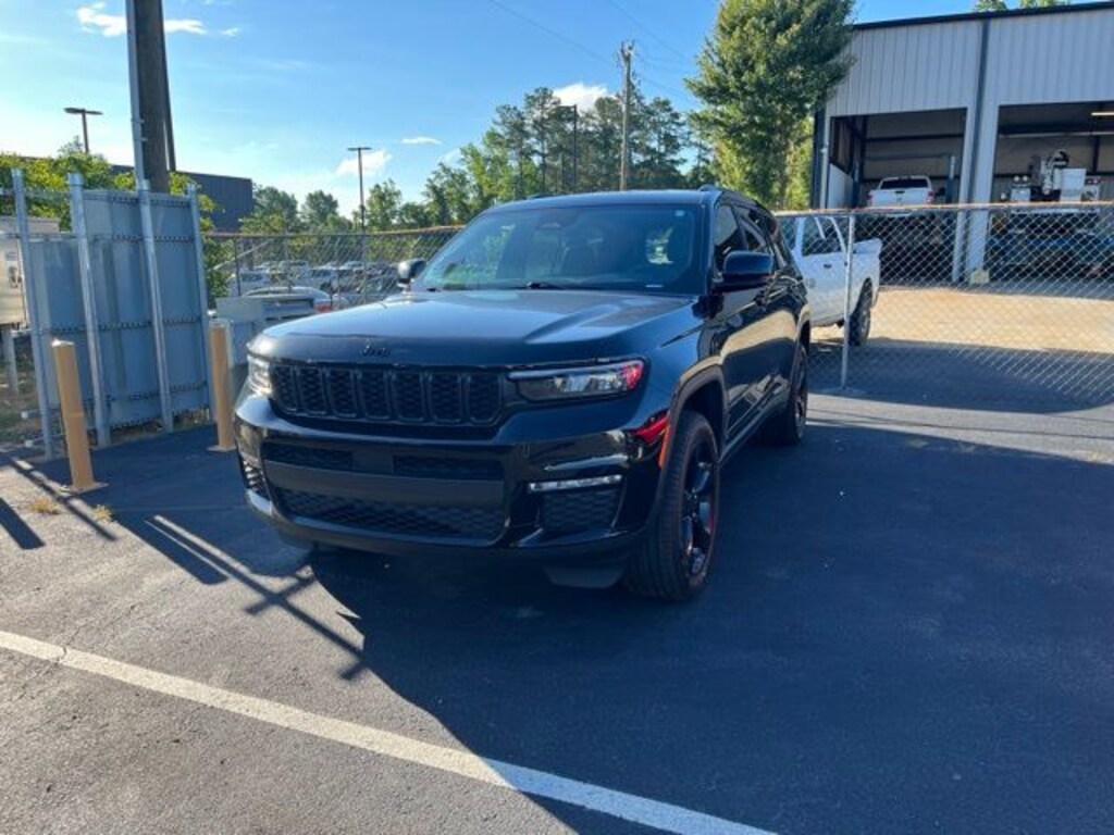 Used 2025 Jeep