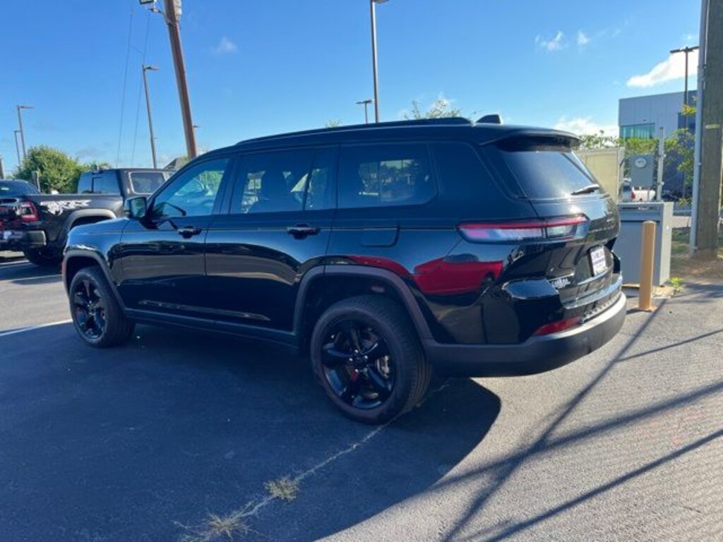 Used 2025 Jeep