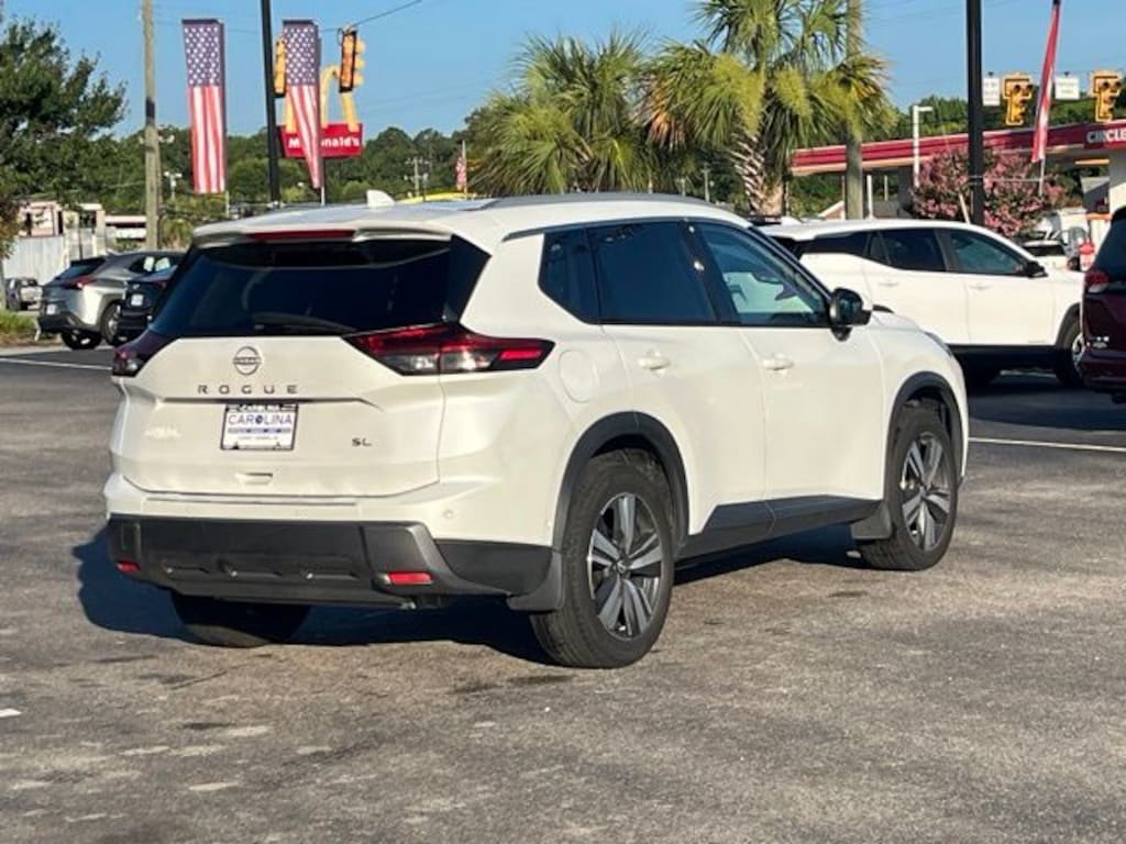 Used 2024 Nissan Rogue SL SUV