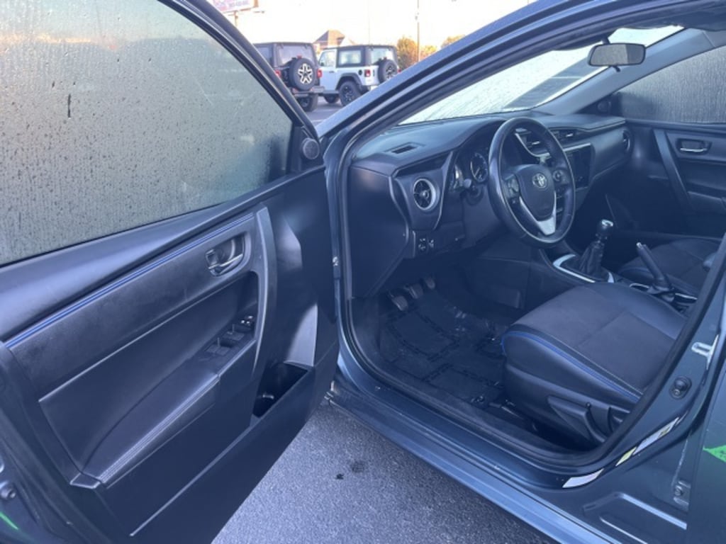Used 2018 Toyota Corolla L Sedan