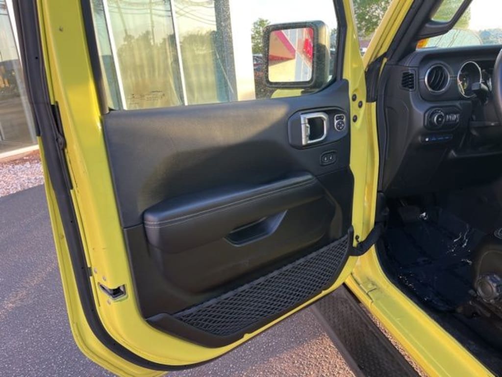 Used 2022 Jeep Wrangler Unlimited 4xe Sahara SUV