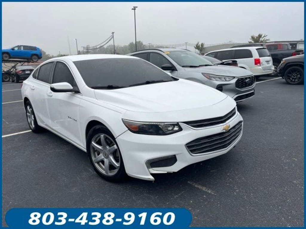 Used 2017 Chevrolet Malibu LT w/1LT Sedan