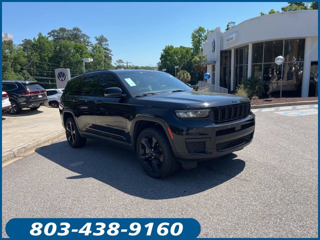 Used 2023 Jeep Grand Cherokee L Laredo SUV