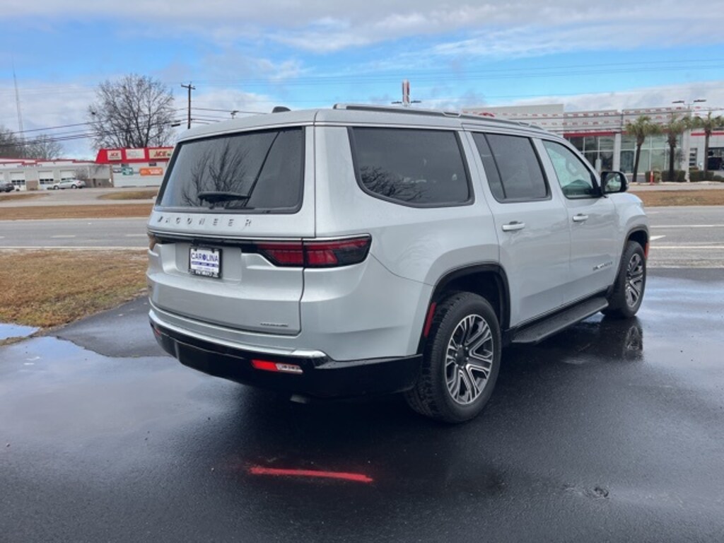 Used 2024 Jeep Wagoneer Series II SUV