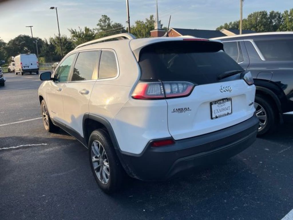 Used 2019 Jeep Cherokee Latitude Plus FWD SUV