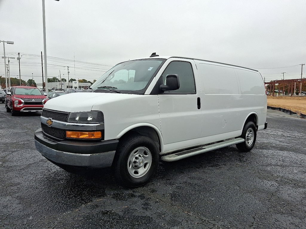 Used 2024 Chevrolet Express Cargo Van Work Van RWD 2500 135