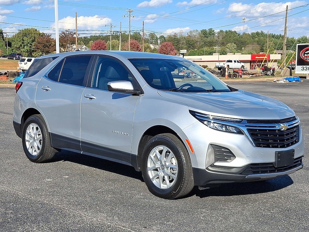 Used 2022 Chevrolet Equinox LT AWD  LT w/1LT