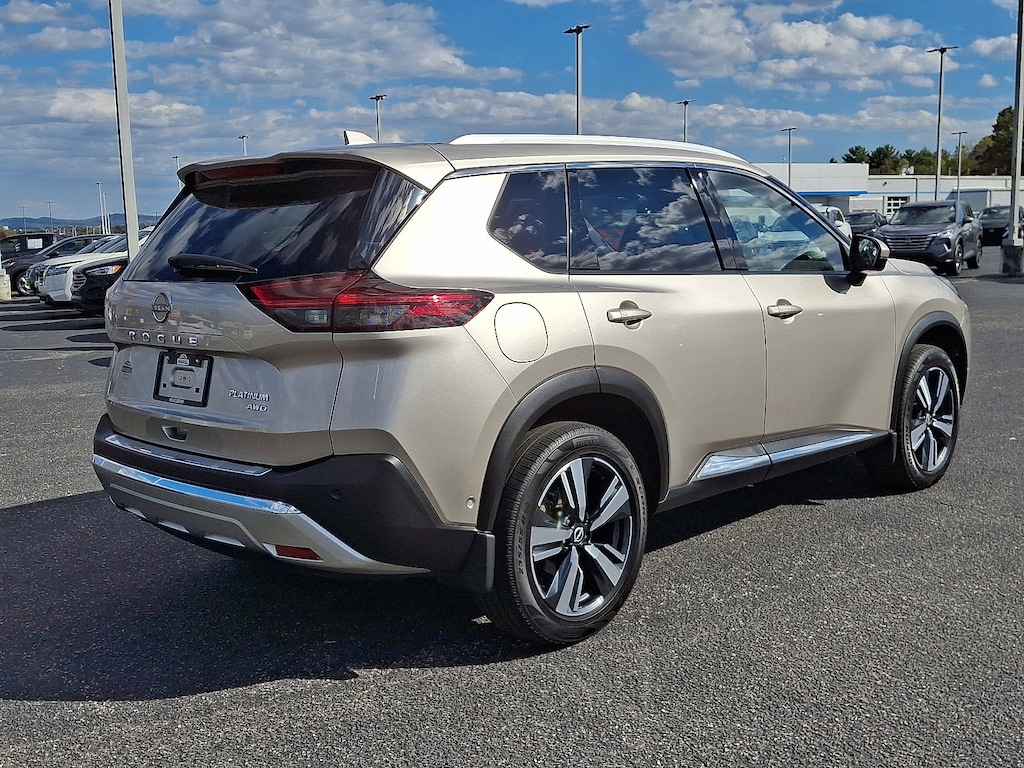 Used 2022 Nissan Rogue Platinum AWD Platinum