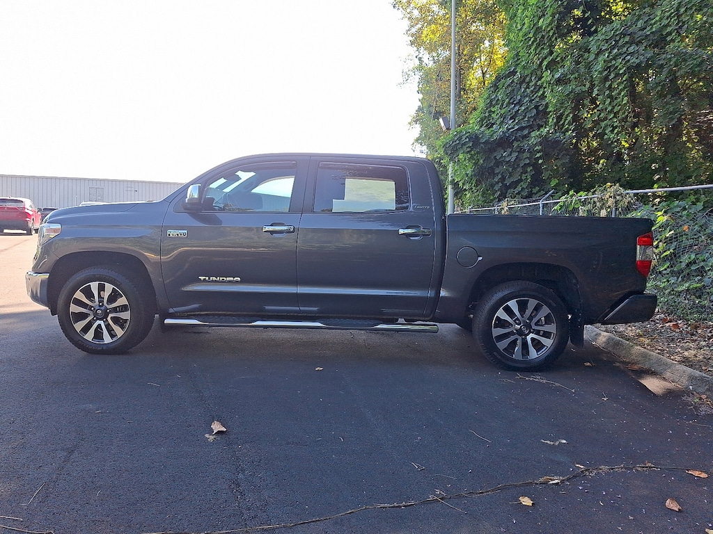 Used 2018 Toyota Tundra 4WD Limited Limited CrewMax 5.5 Bed 5.7L FFV