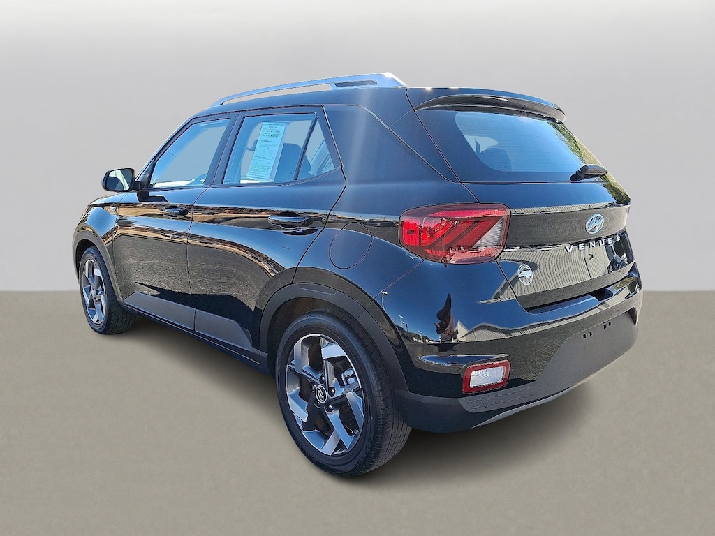 Certified 2024 Hyundai Venue SEL SEL IVT