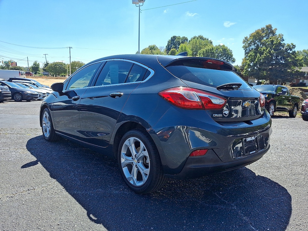 Used 2018 Chevrolet Cruze Premier HB 1.4L Premier w/1SF