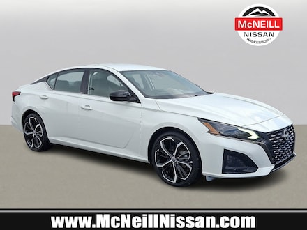 2023 Nissan Altima 2.5 SR Sedan