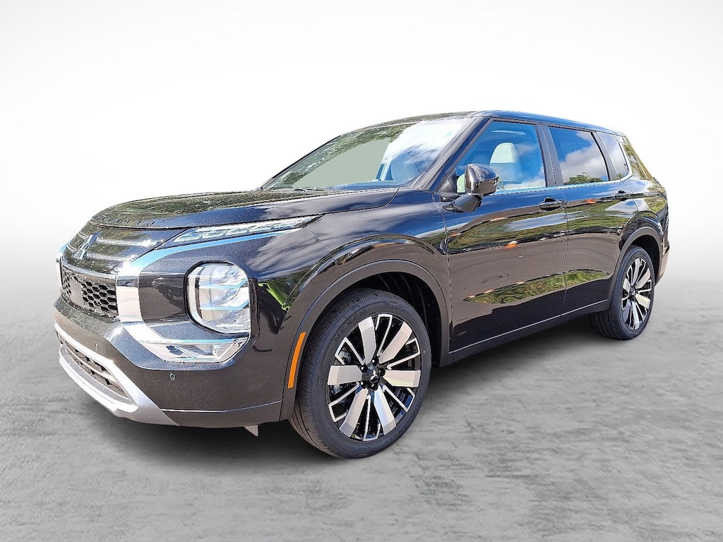 New 2025 Mitsubishi Outlander SE SE FWD