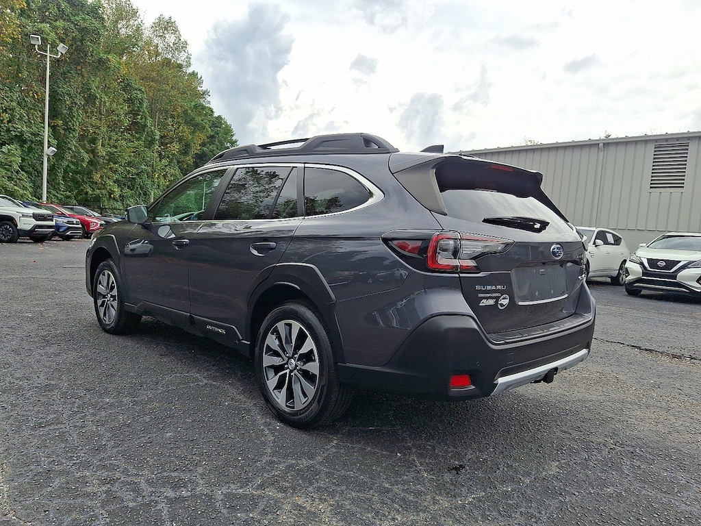 Used 2023 Subaru Outback Limited Limited CVT