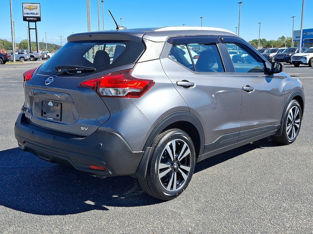 Used 2020 Nissan Kicks SV SV FWD