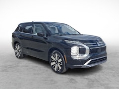 2025 Mitsubishi Outlander SE SUV