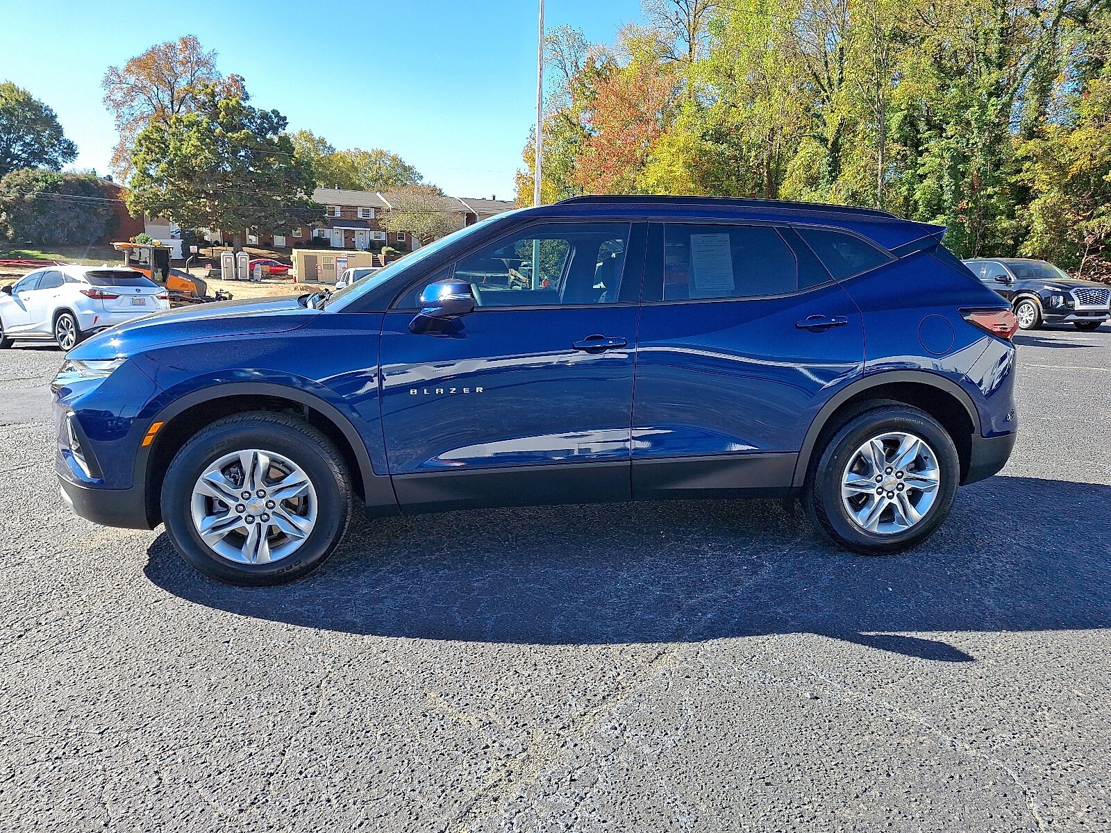 2022 Chevrolet Blazer 2LT photo 2