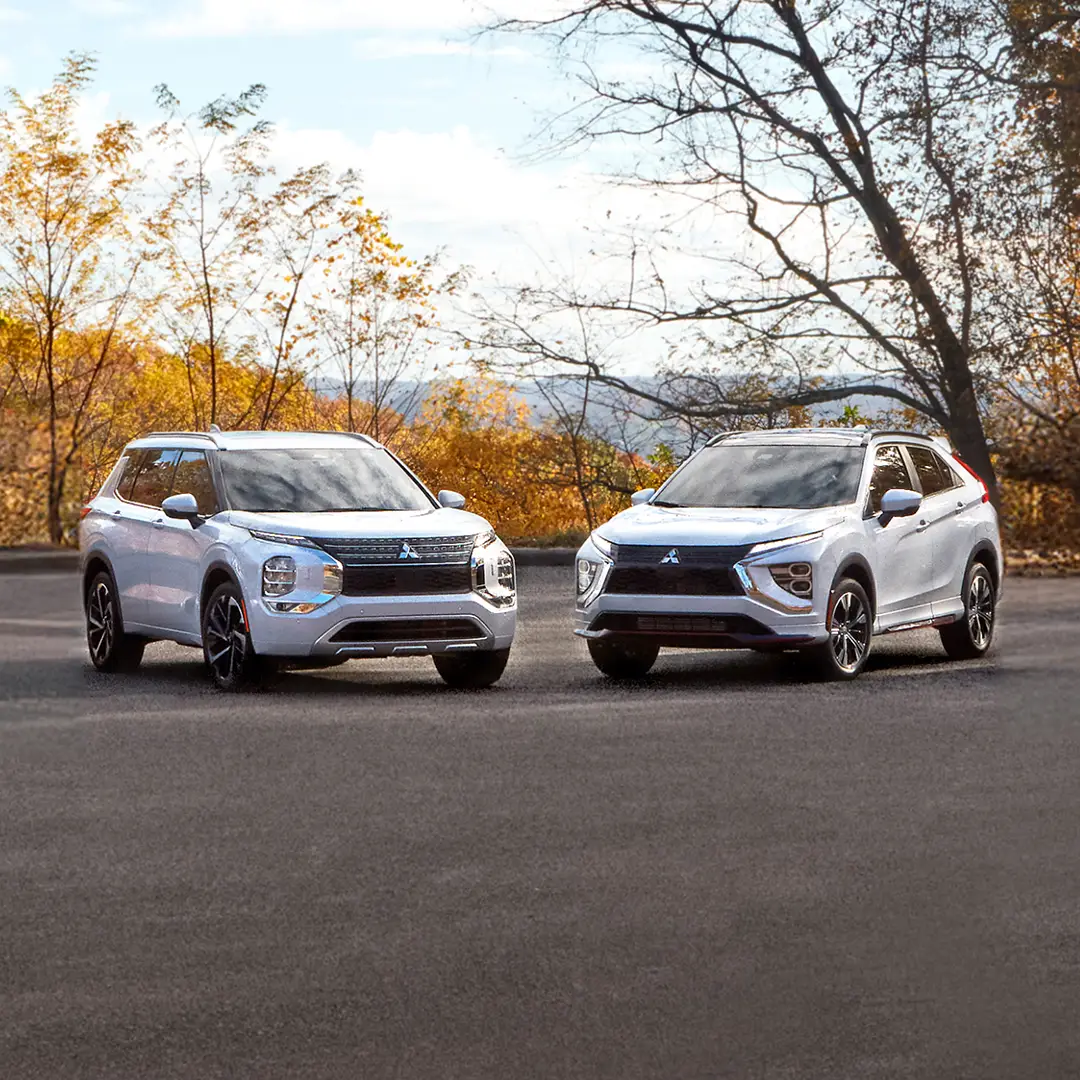 2024-mitsubishi-outlander-eclipse-cross-silver-parked.webp